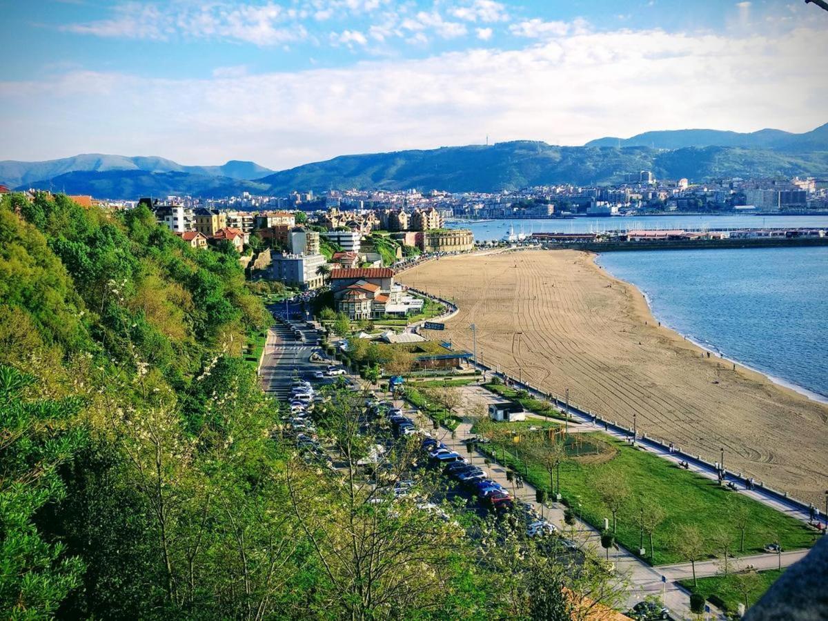 Apartamento En La Playa Con Parking Privado Getxo Exterior foto