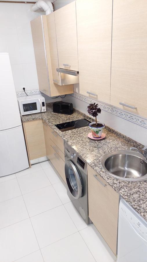 Apartamento En La Playa Con Parking Privado Getxo Exterior foto